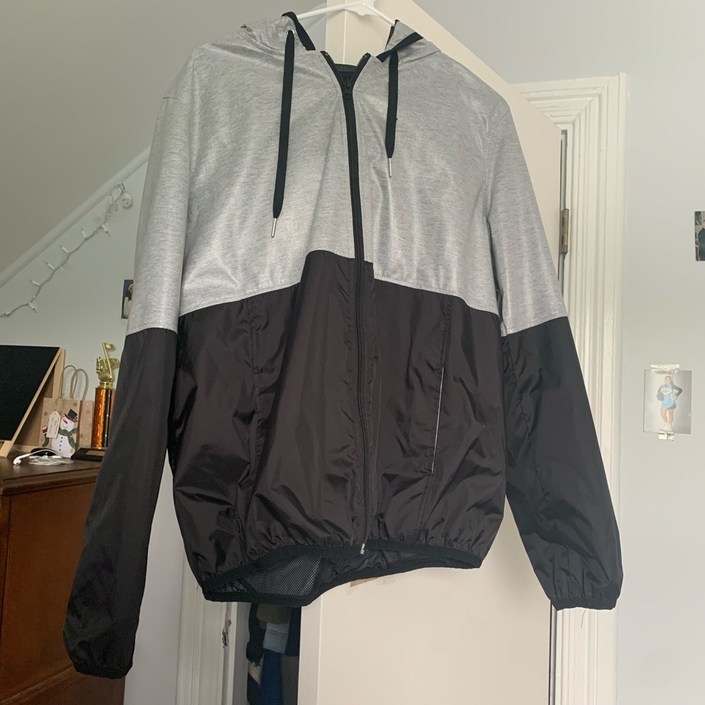 Windbreaker - NEVER WORN